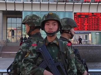中国当局在新疆加强安全防范