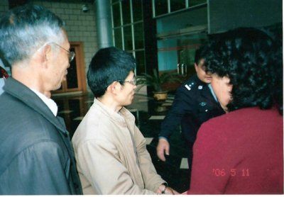 庭外议论--元龙你好!